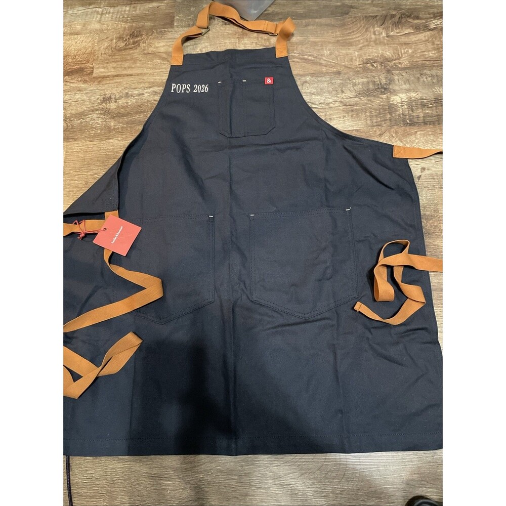 Embroidered “pops 2026” Hedley and Bennett Essential Apron Midnight Blue